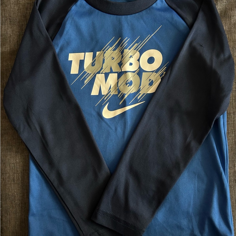 Nike Long Sleeve